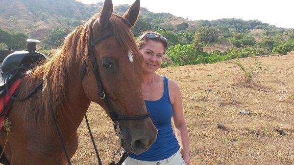 Panama Escapade with Jana 412