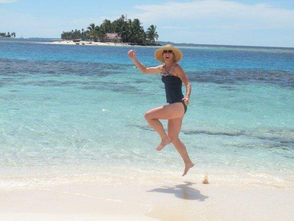 Carrie Redfern at Kuna Yala